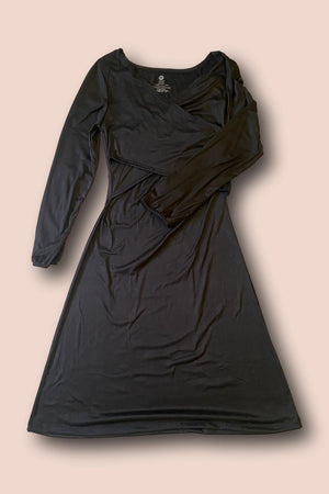 Vestido lactancia y embarazo cris cross negro manga larga Coco Maternity